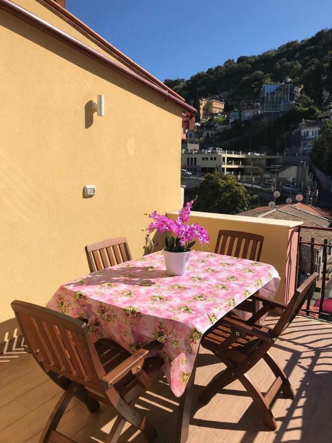 Iriss Acomodação com café da manhã Taormina Exterior foto